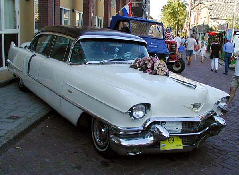 Cadillac Fleetwood 60 Special sedan