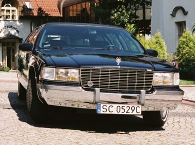 Cadillac Fleetwood by Federal Coach