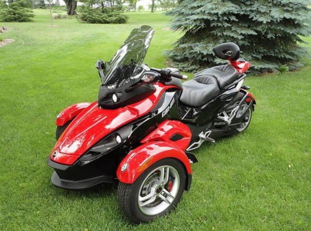 Can-am Spyder 990