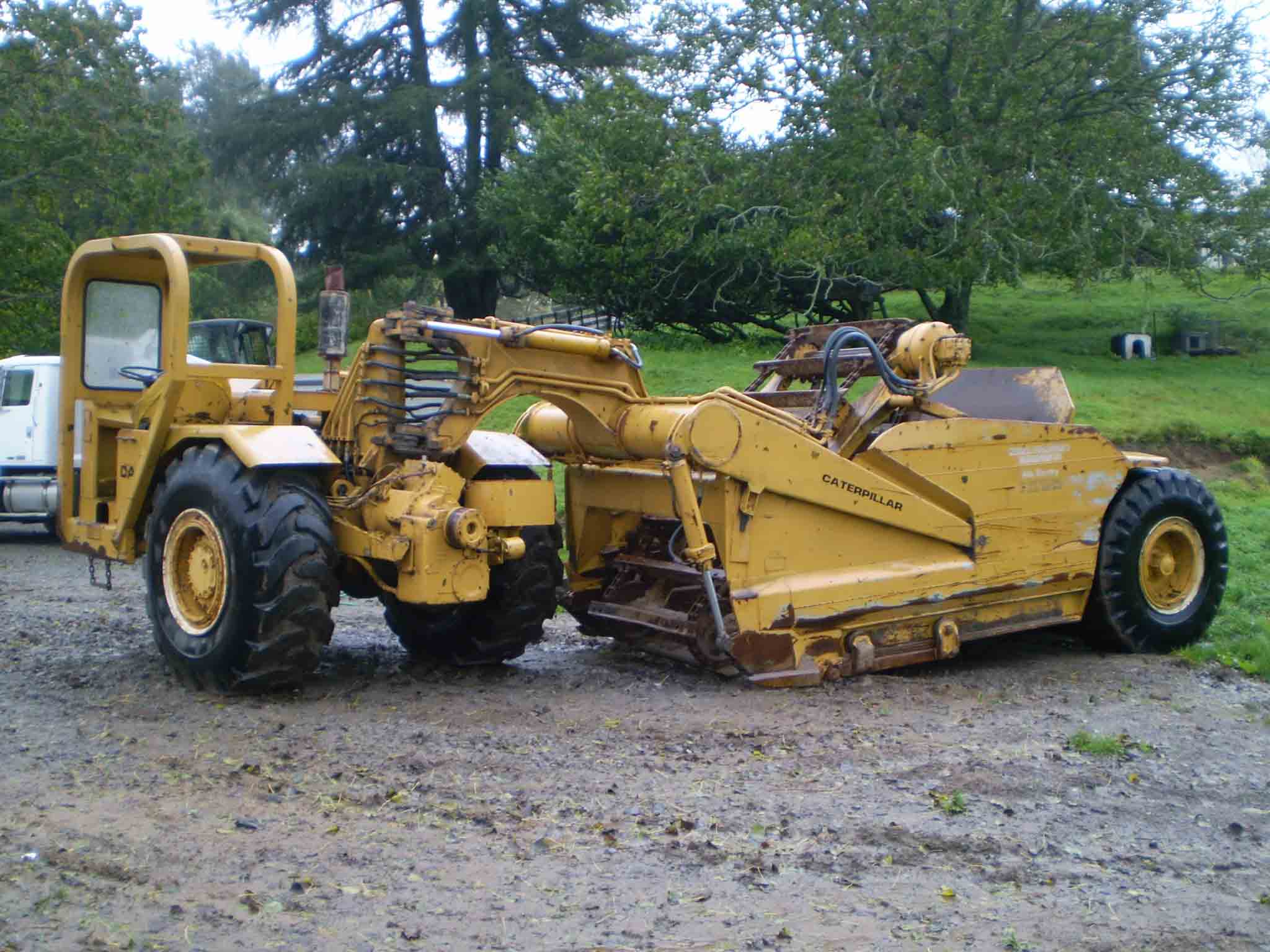 Caterpillar 613