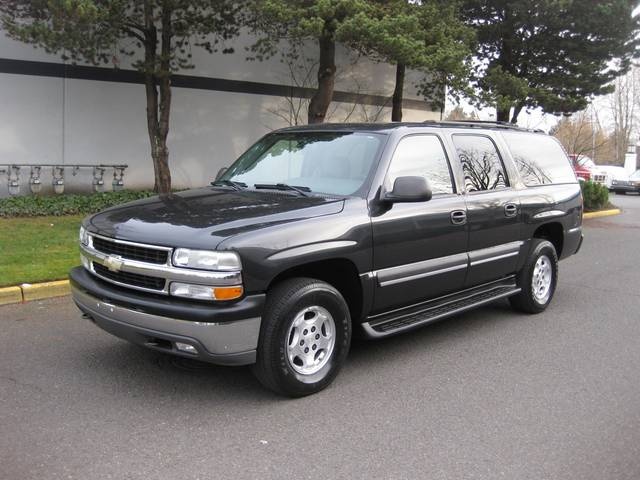 Chevrolet 1500 Suburban LS