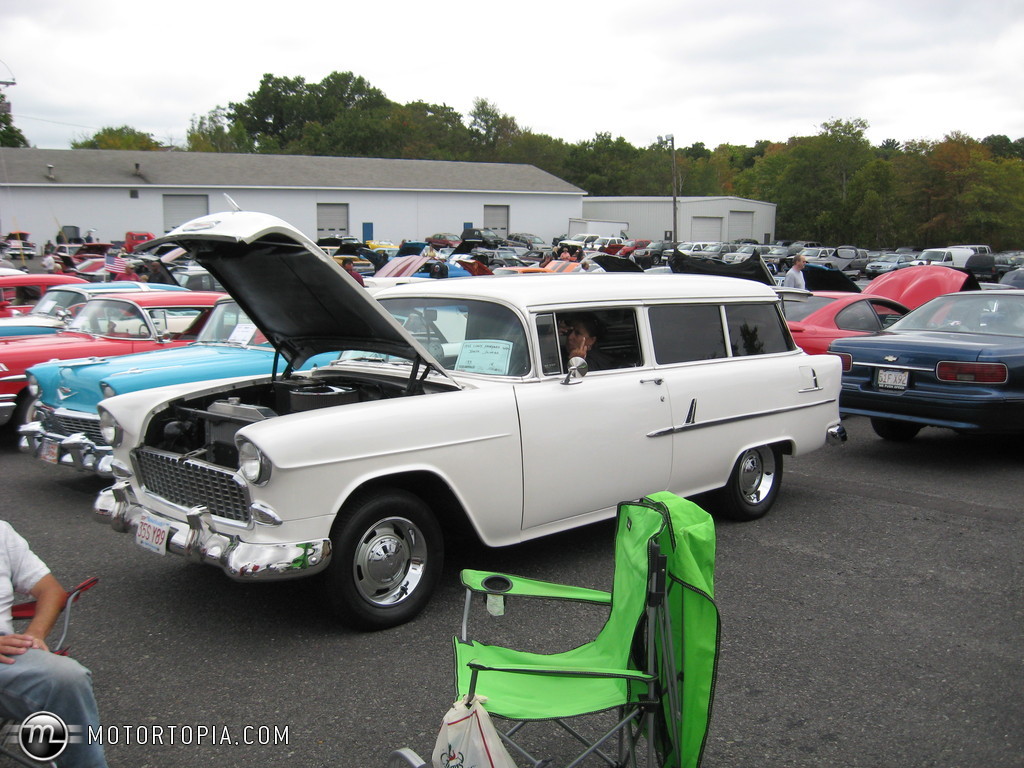 Chevrolet 210 Handyman wagon