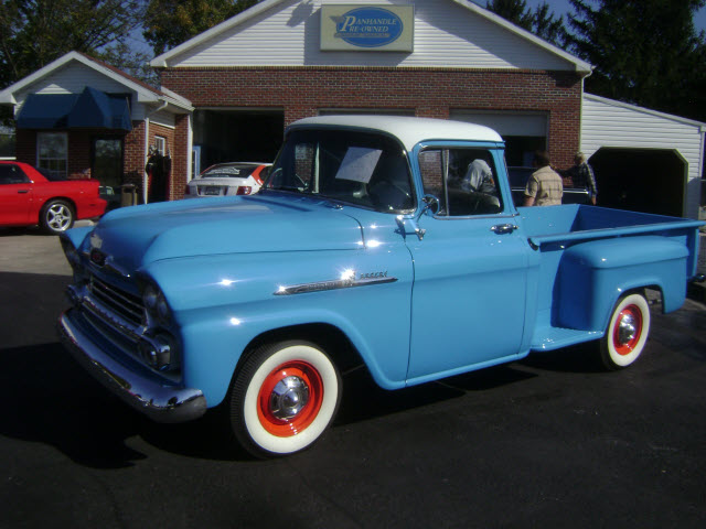 Chevrolet Apache 32