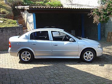 Chevrolet Astra GLS 20 Sedan