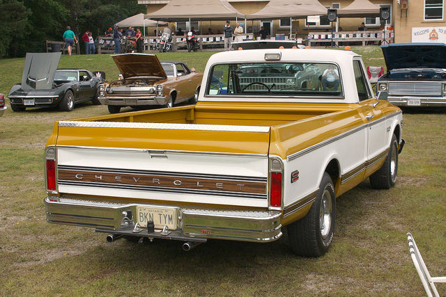 Chevrolet C-10 Cheyenne Super