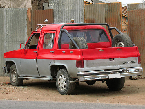 Chevrolet C-10 Custom de Luxe Crew Cab