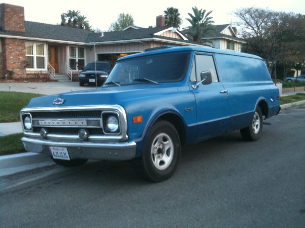 Chevrolet C-10 Panel