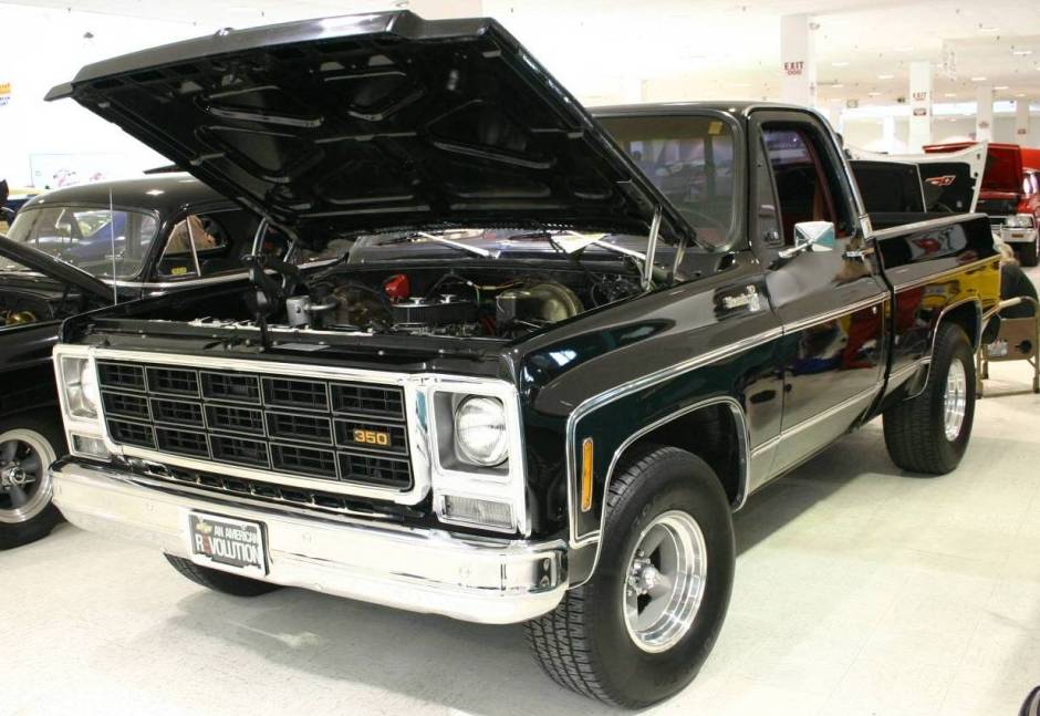 Chevrolet C-10 Silverado pickup