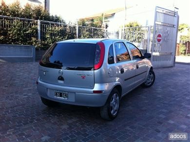 Chevrolet Corsa 18