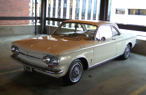 Chevrolet Corvair 900 Monza interior