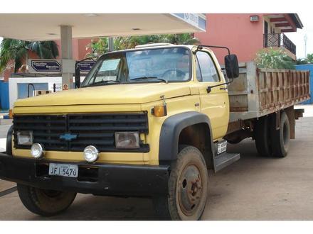 Chevrolet D-12000