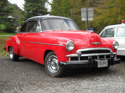 Chevrolet Deluxe 2-dr Coupe