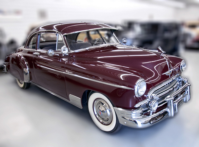Chevrolet Deluxe 2-dr Coupe