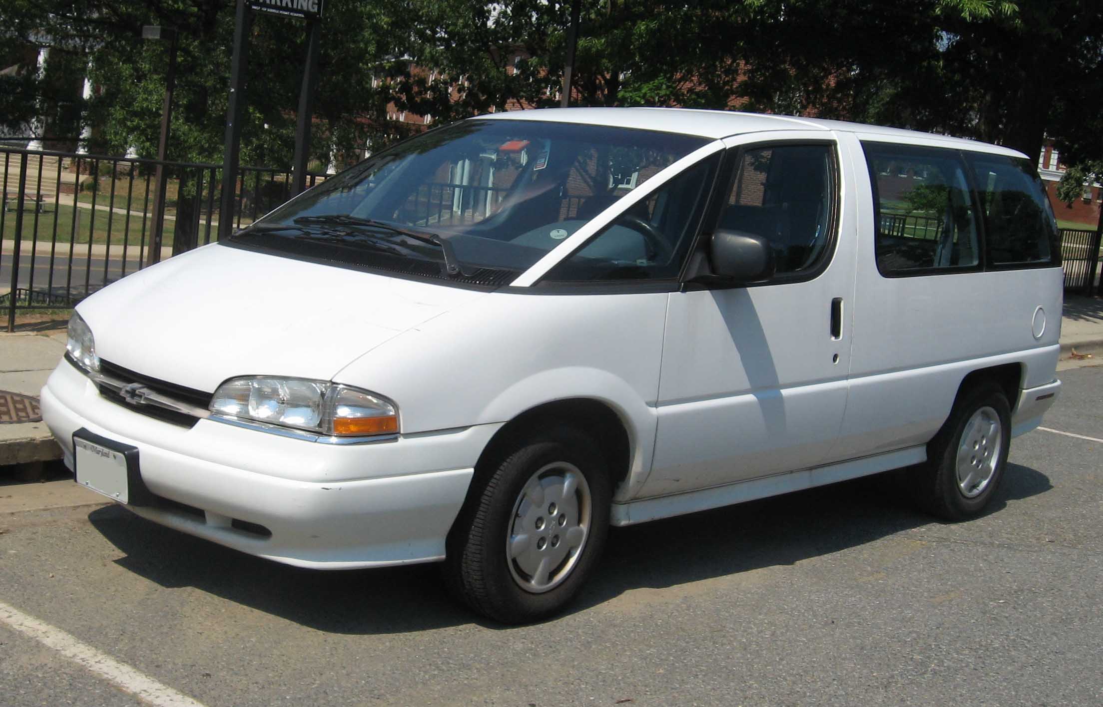 Chevrolet Lumina van