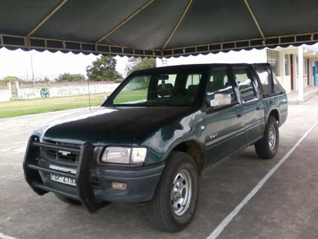 Chevrolet Luv 32 V6 4x4