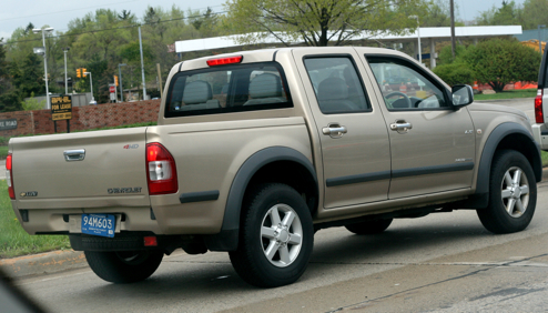 Chevrolet Luv D MAX