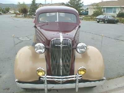 Chevrolet Master De Luxe Sport sedan