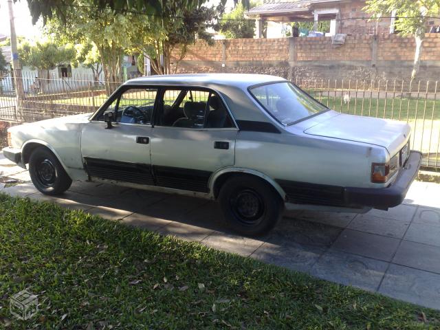 Chevrolet Opala de Luxe 4100 Coupe