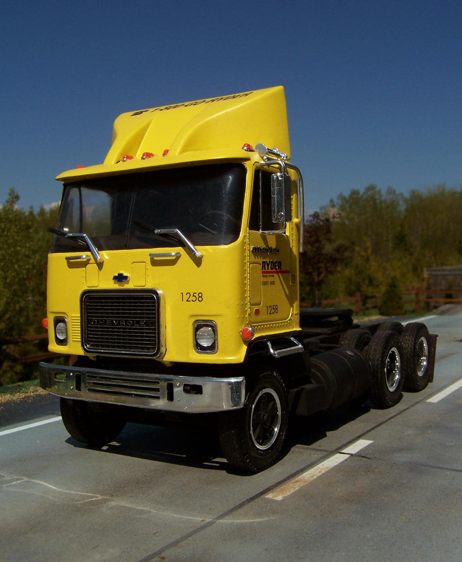 Chevrolet Titan 90