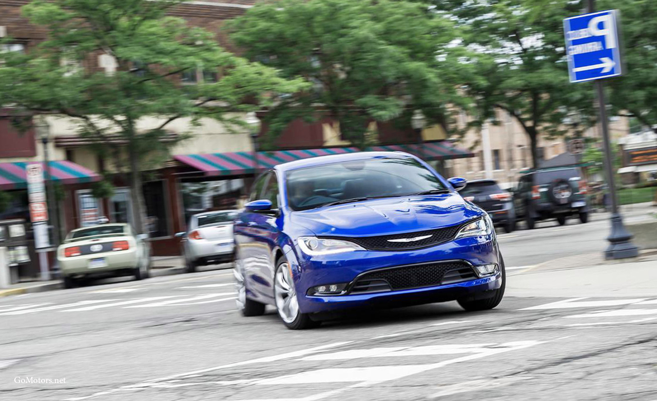 2015 Chrysler 200S V-6 AWD