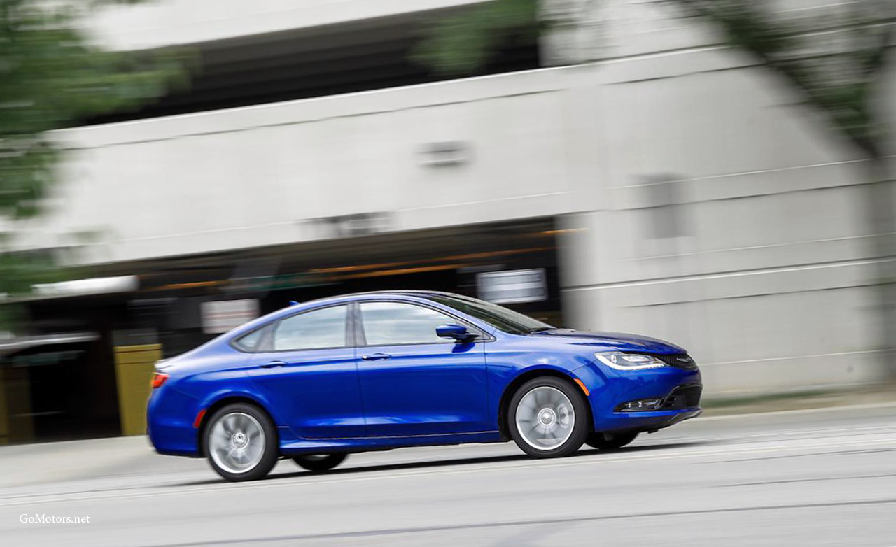 2015 Chrysler 200S V-6 AWD