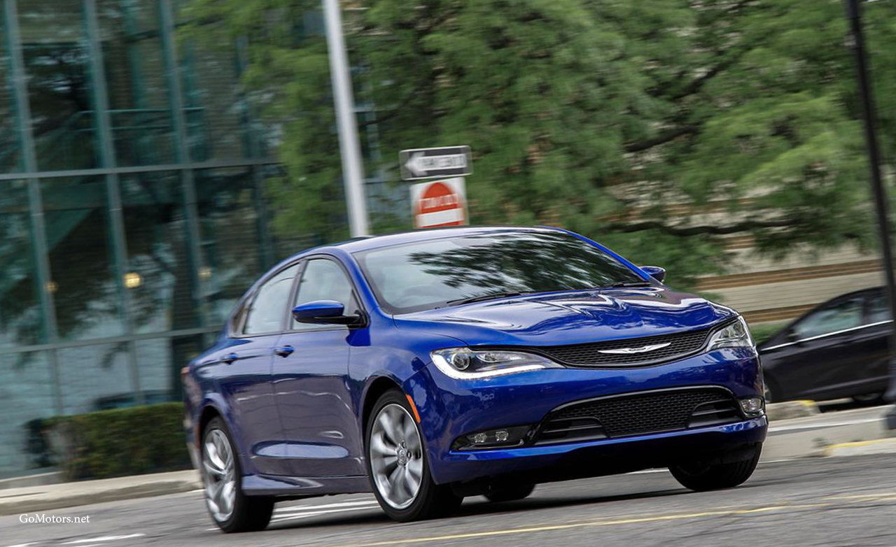 2015 Chrysler 200S V-6 AWD