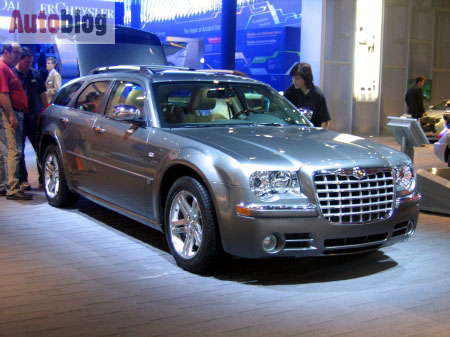 Chrysler 300C Touring wagon