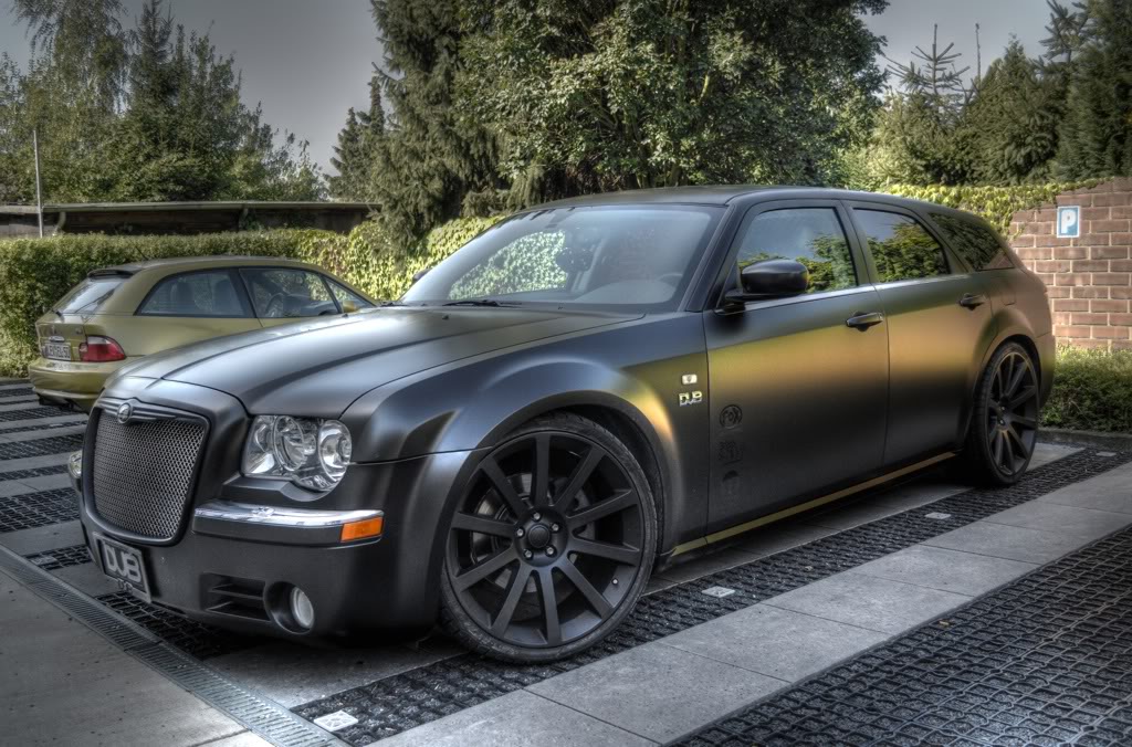 Chrysler 300C Touring wagon