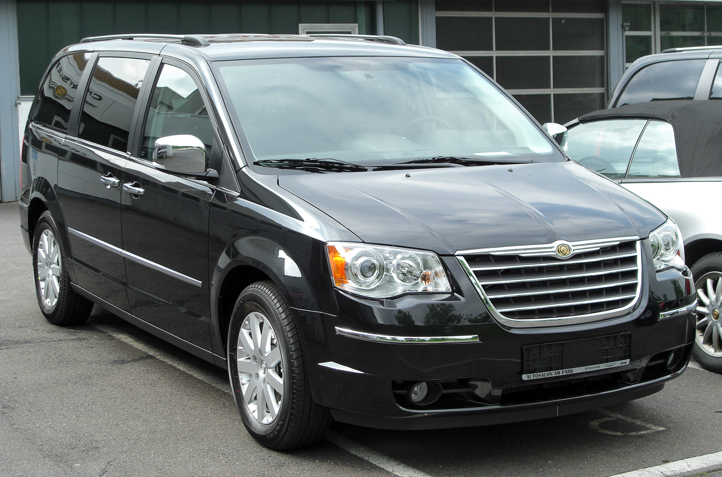 Chrysler Grand Voyager RTpicture 2 , reviews, news