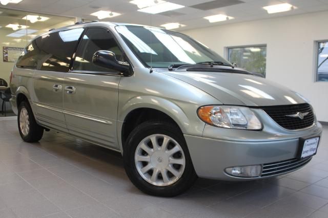 Chrysler Town Country LXi
