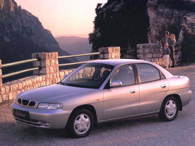 Daewoo Nubira 16 Sedan