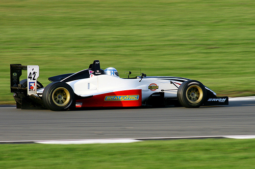 Dallara F305