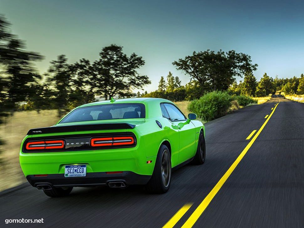 Dodge Challenger SRT Hellcat 2015