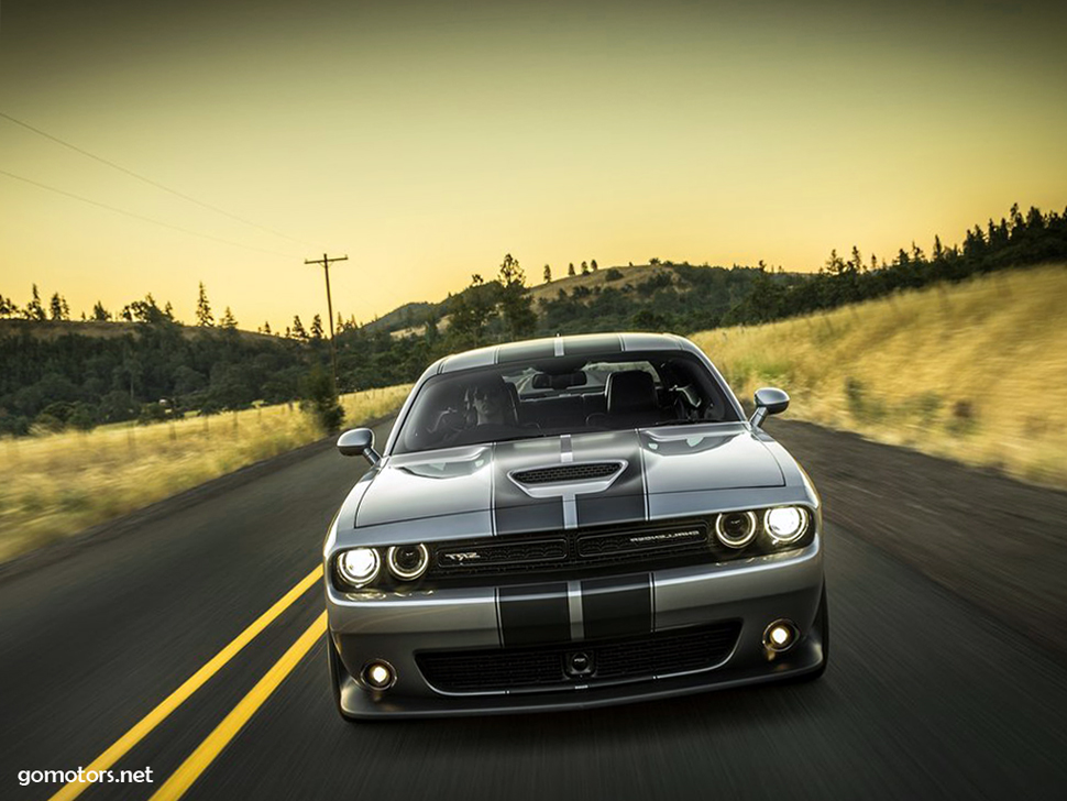 Dodge Challenger SRT 2015