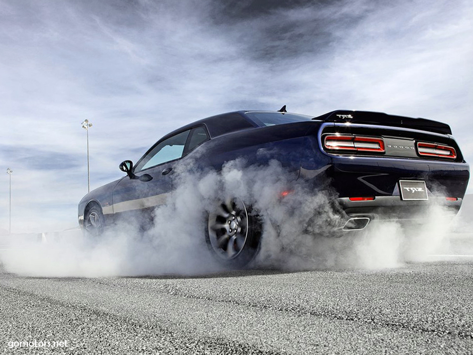 Dodge Challenger SRT 2015