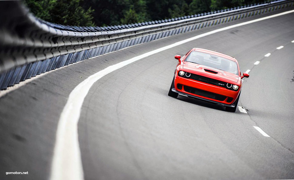 Dodge Challenger SRT Hellcat