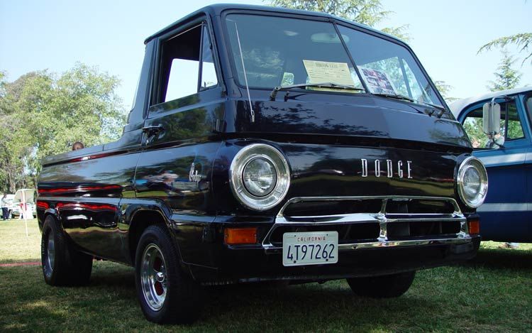 Dodge A100