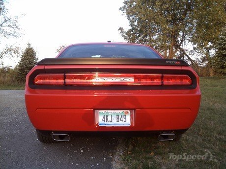 Dodge Challenger SRT-8