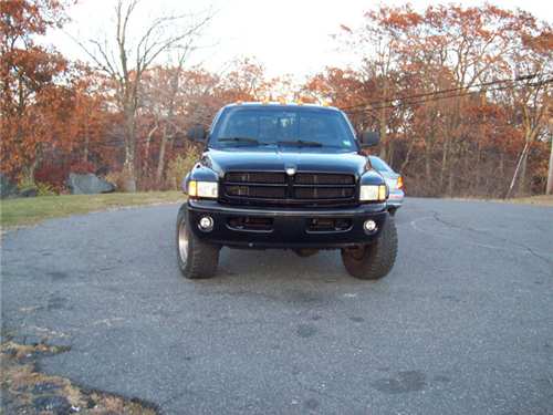 Dodge Ram 2500 Sport