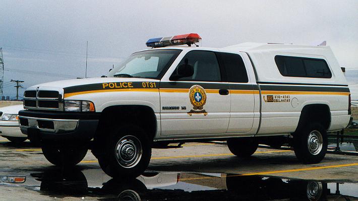 Dodge Ram 3500 - Pierce mini-pumper