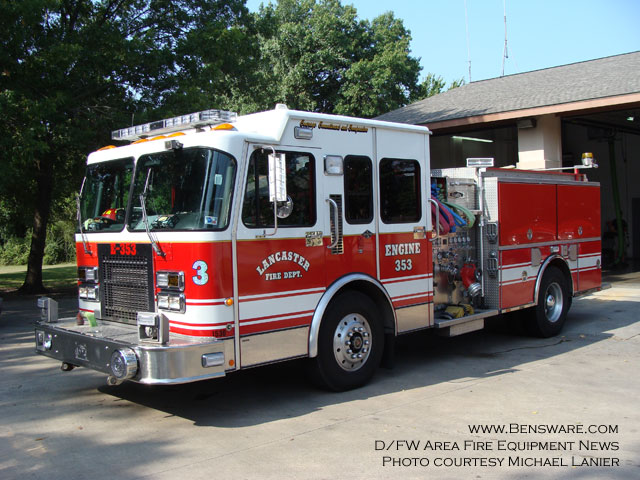 Dodge Ram 3500 - Pierce mini-pumper