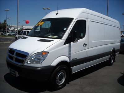 Dodge Sprinter 2500