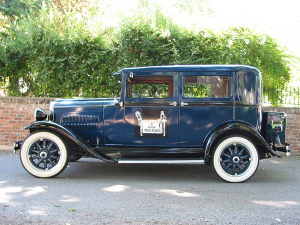 Essex Challenger sedan