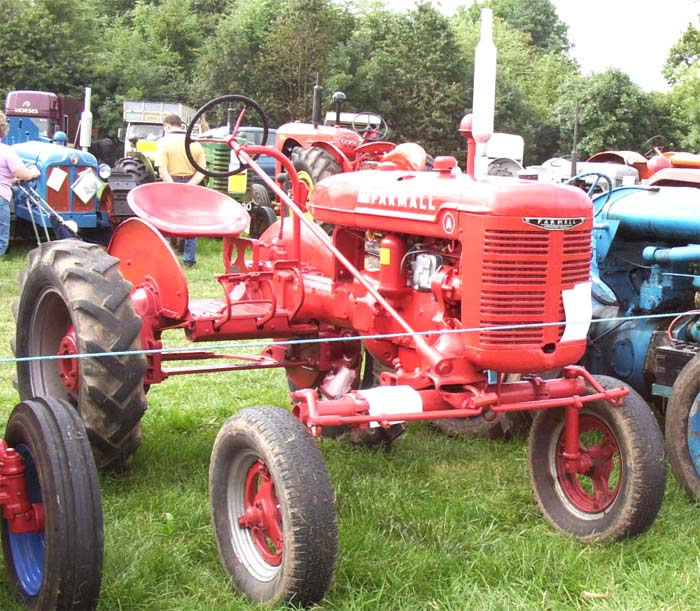 Farmall CORMICK INTERNATIONAL