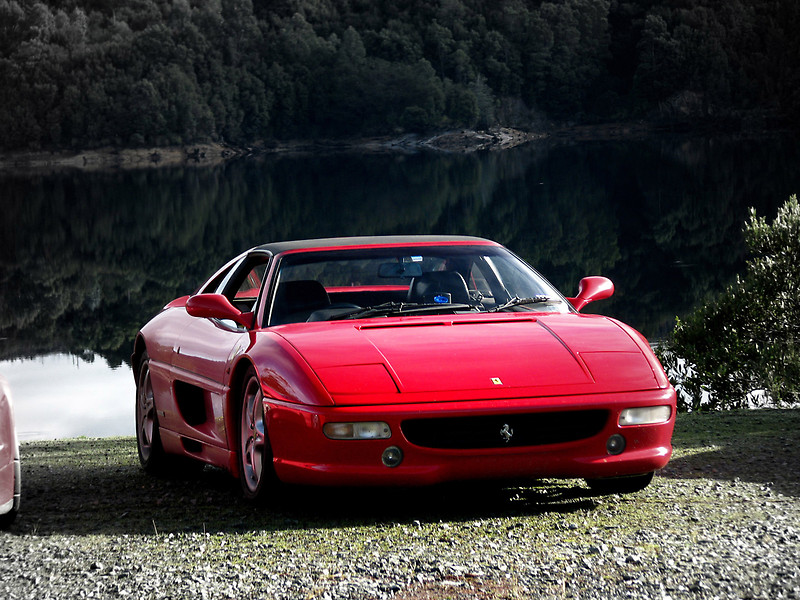 Ferrari F355 GTB