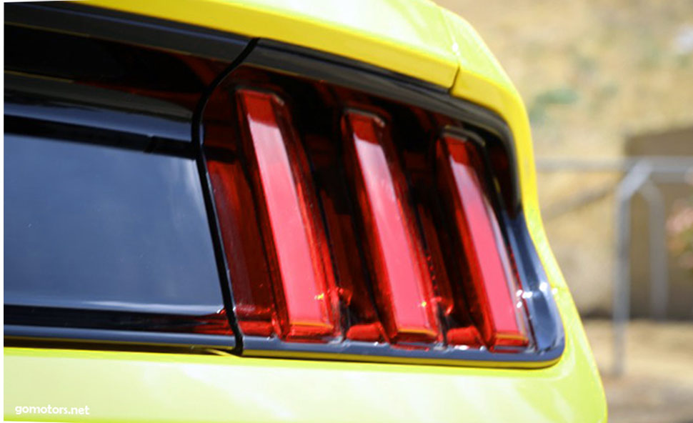2015 Ford Mustang GT Convertible Manual