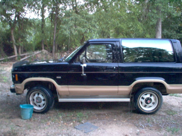 Ford Bronco II Eddie Bauer Edition