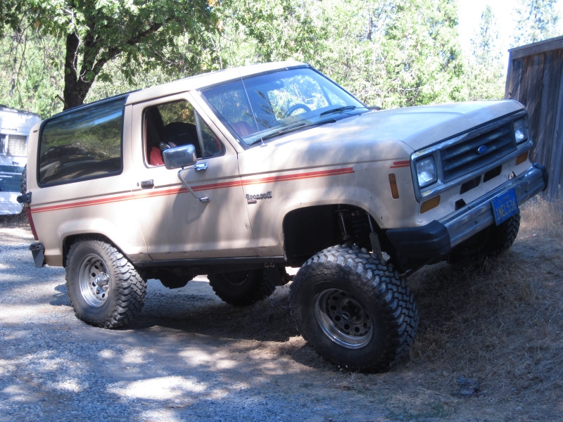 Ford Bronco II XLT