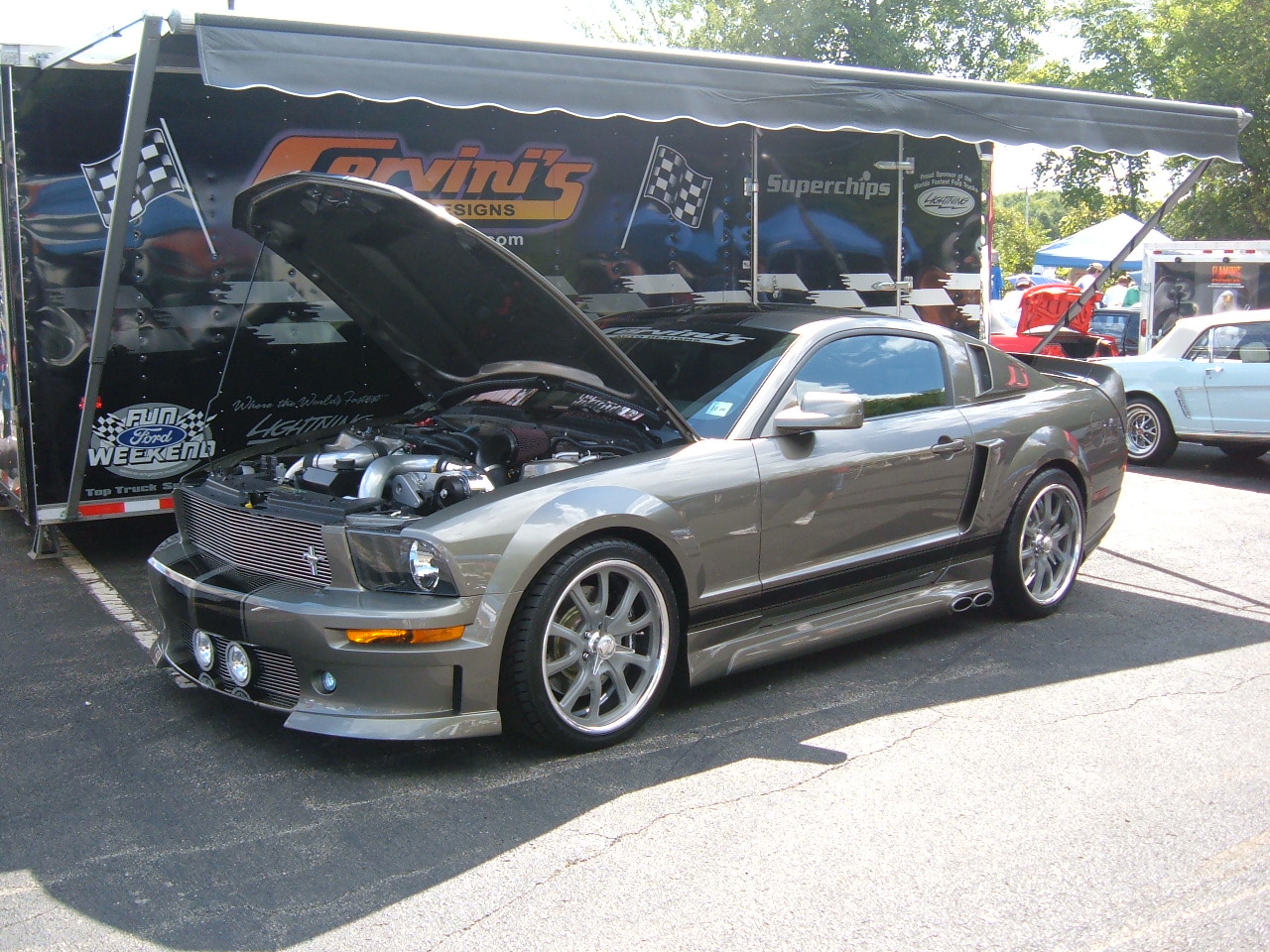 Ford Cervini C500 Mustang