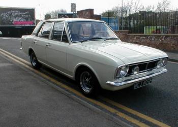 Ford Cortina 1600E